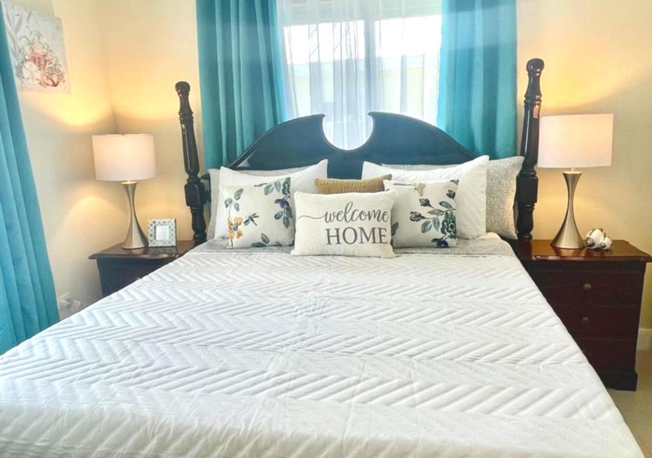 Seashore Vacation Home, Oceanpointe, Lucea, Jamaica Extérieur photo